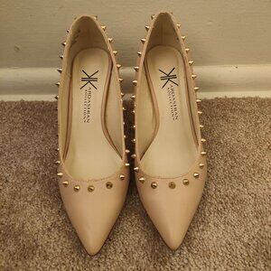 Kardashian Tawnya Spiked Heels Womens 10 Blush Pink Point Toe Pumps Size 7
